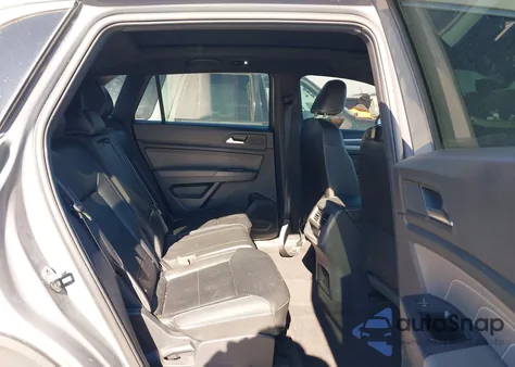 2021 Volkswagen Atlas Cross Sport 3.6L V6 Sel R-Line from USA, damaged, VIN 1V2CE2CA5MC229808